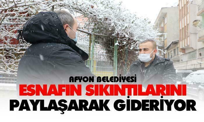 Afyon Belediyesi sıkıntıları paylaşarak gideriyor