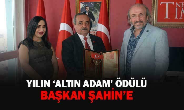 Başkan Ahmet Şahin’e “Yılın İlçe Belediye Başkanı” ödülü