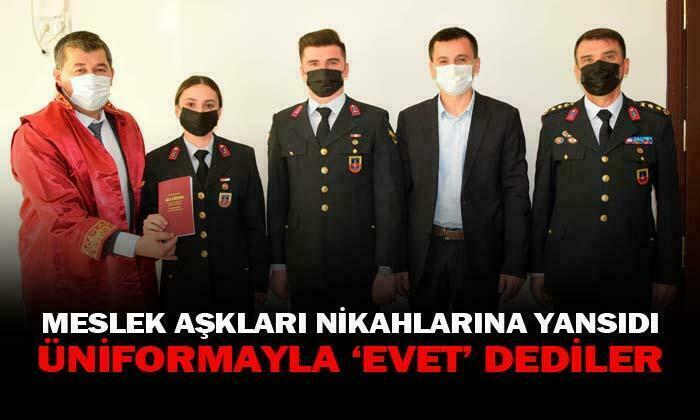 Üniformalarıyla mutluluğu ‘Evet’ dediler