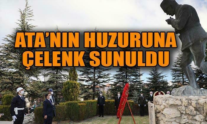 Afyonkarahisar’da 10 Kasım Atatürk’ü Anma Günü Dolayısıyla Atatürk Anıtı’na çelenkler sunuldu