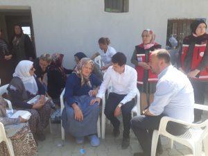 Şehit babası sonsuzluğa uğurlandı. 2021 yılında Suriye’nin El-Bab bölgesinde şehit olan Jandarma Astsubay Kıdemli Başçavuş Süleyman Demirel’in vefat eden babası Mehmet Demirel Afyonkarahisar’ın Dazkırı ilçesinde dualarla son yolculuğuna uğurlandı.