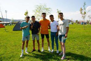 Spor, müzik ve eğlenceyi bir arada sunan Türkiye’nin festivali MotoFest coşkusu 2. Gününde de sürdü. Cumhurbaşkanlığı himayelerinde Belediye Başkanı Mehmet Zeybek’in Afyonkarahisar’a kazandırdığı tüm dünyanın dikkatini çeken festival MotoFest birbirinden değerli sanatçıları ve ziyaretçileri ağırlamayı sürdürüyor.