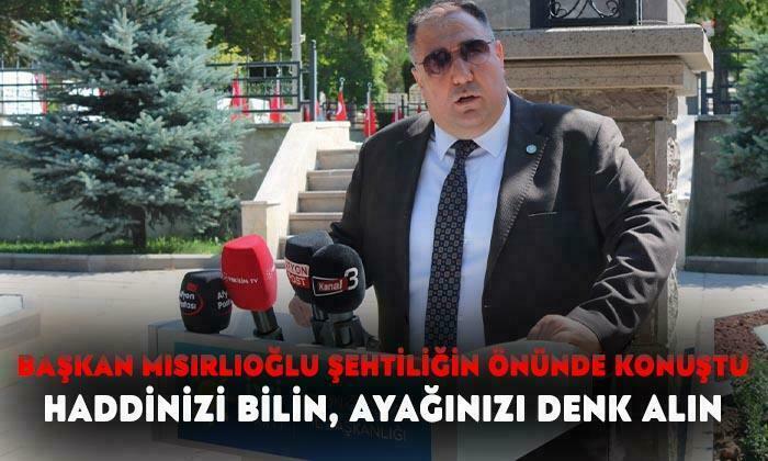 İYİ Parti Afyonkarahisar İl Başkanı Mısırlıoğlu, şehitlikte konuştu