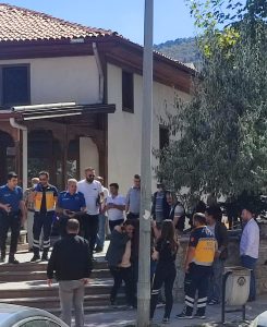cami çatısında intihar girişimi