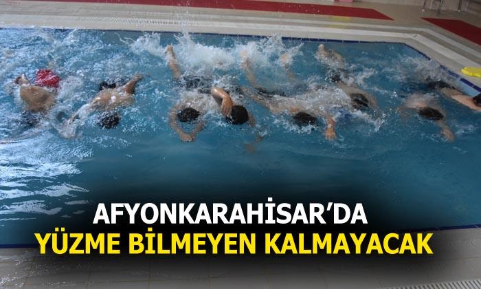 Afyonkarahisar’da yüzme bilmeyen kalmayacak