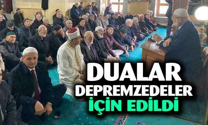 Afyonkarahisar’da dualar depremzedeler için edildi