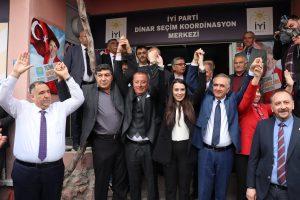 DİNAR’DA İYİ PARTİ COŞKUSU