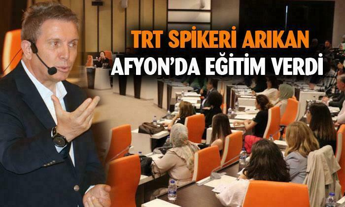 TRT Spikeri Erdoğan Arıkan, diksiyon eğitimi verdi