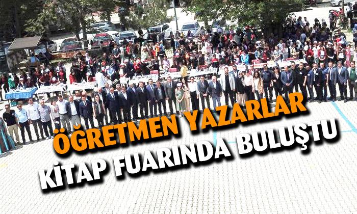 Afyonkarahisar’da öğretmen yazarlar kitap fuarında buluştu 