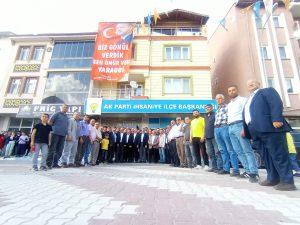AK Parti Milletvekili Yurdunuseven: “Bize milletvekili dersi vermeye kalkanlar sahada görünmüyor”