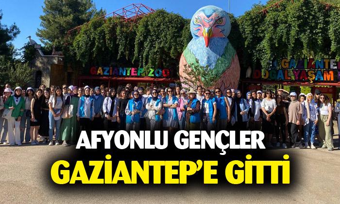 Afyonkarahisarlı gençler Seyr-i Antep kampına katıldı