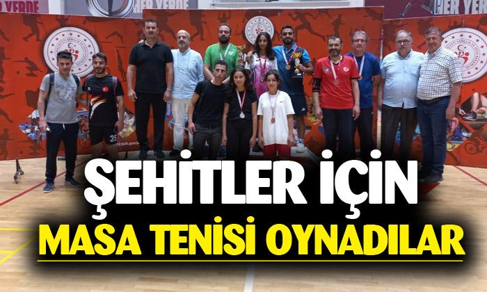 15 Temmuz şehitleri anısına masa tenisi turnuvası düzenlendi