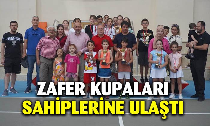Zafer Kupaları Sahiplerine Verildi