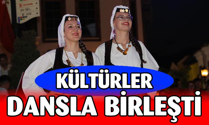 Farklı Kültürleri Dans Birleştirdi