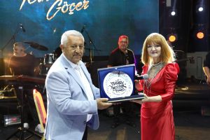 Gülden Karaböcek ile Ferhat Göçer MOTOFEST’e damga vurdu