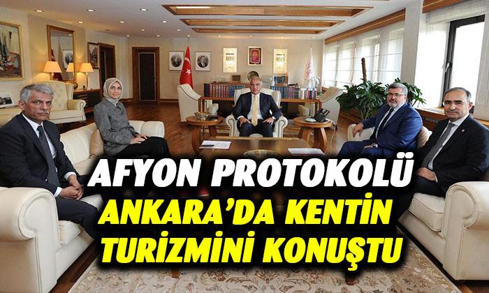 Afyon protokolü Bakan Ersoy ile Afyon turizmini konuştu