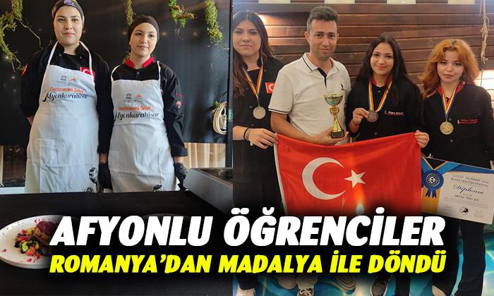 Afyonlu öğrenciler Romanya’dan madalya ile dönüyor