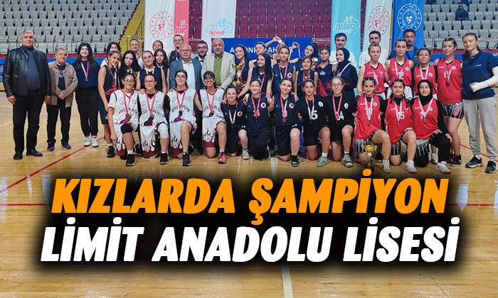 Afyon’da kızlar yarıştı şampiyon Limit Anadolu Lisesi
