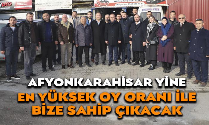 AK Parti adayı sanayiye çıkarma yaptı