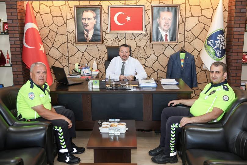Sandıklı Belediye Başkanı Öztaş’a Komiser Pehlivan’dan Ziyaret