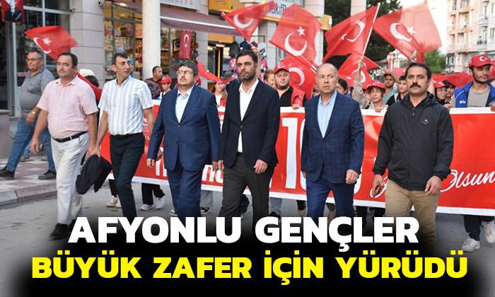  Şuhut’ta Coşkulu Yürüyüş Düzenledi